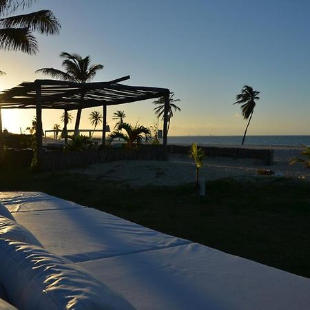 Hotel Pousada Onna Beach กุมบูกุ ภายนอก รูปภาพ