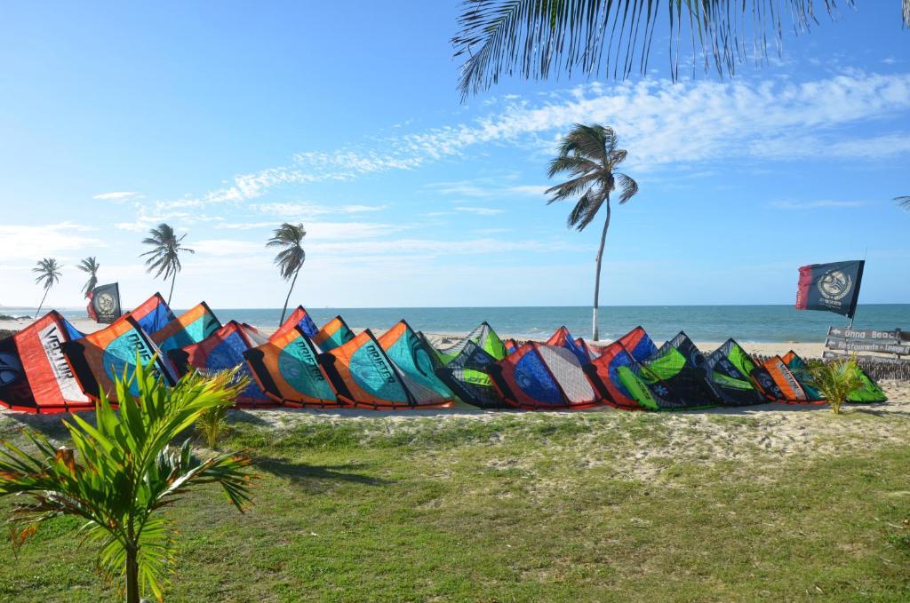 Hotel Pousada Onna Beach กุมบูกุ ภายนอก รูปภาพ
